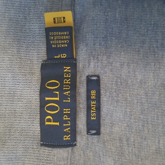 Polo 1/4 zip.  Large. - Picture 3 of 4